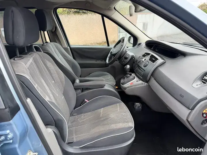 Renault Scenic 2004 photo 3