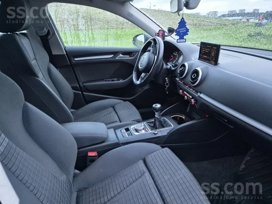 Audi A3 2015 photo 4