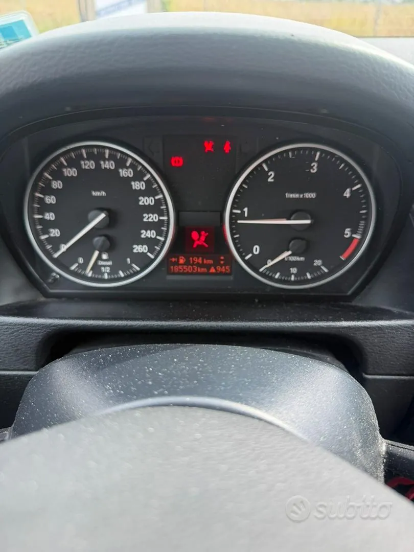 BMW X1 2010 photo 3