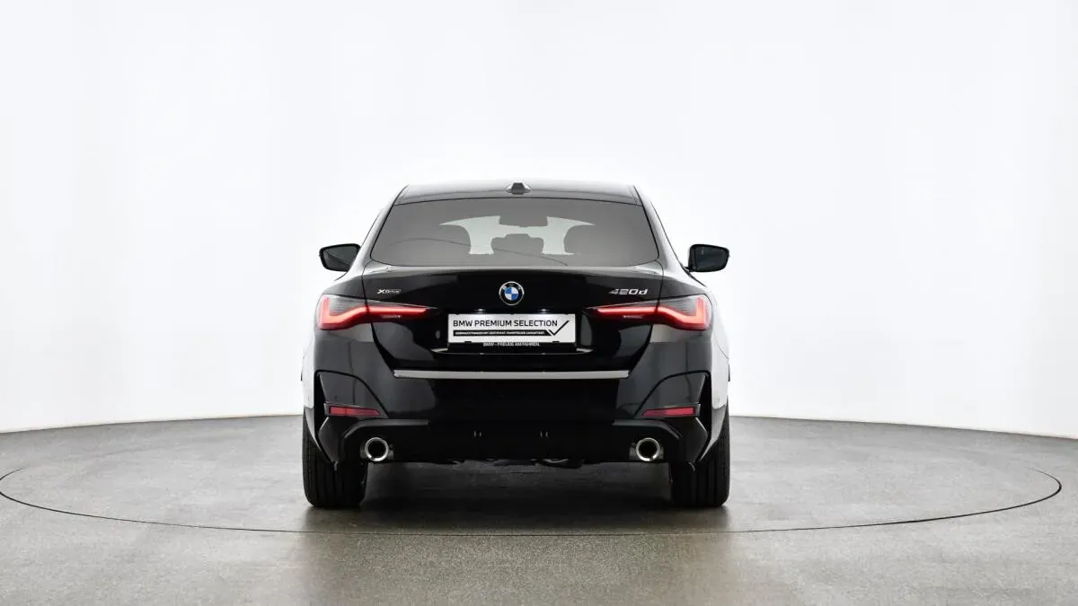 BMW 4 Series 2025 photo 2