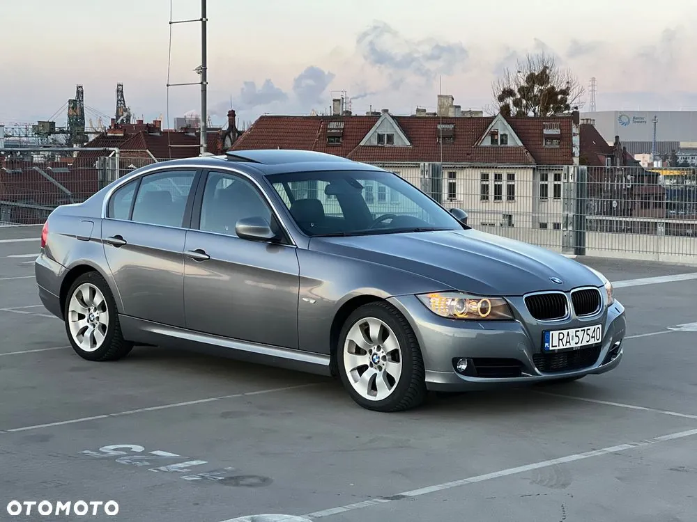 BMW Seria 3 2009 photo 5