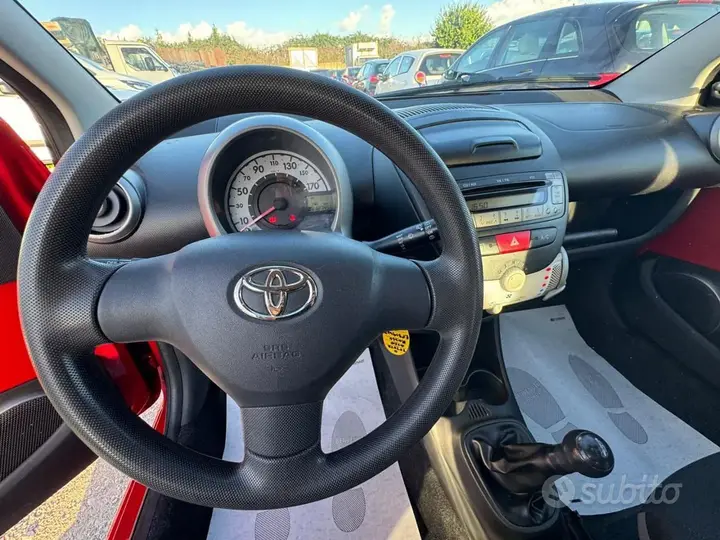 Toyota Aygo 2013 photo 4