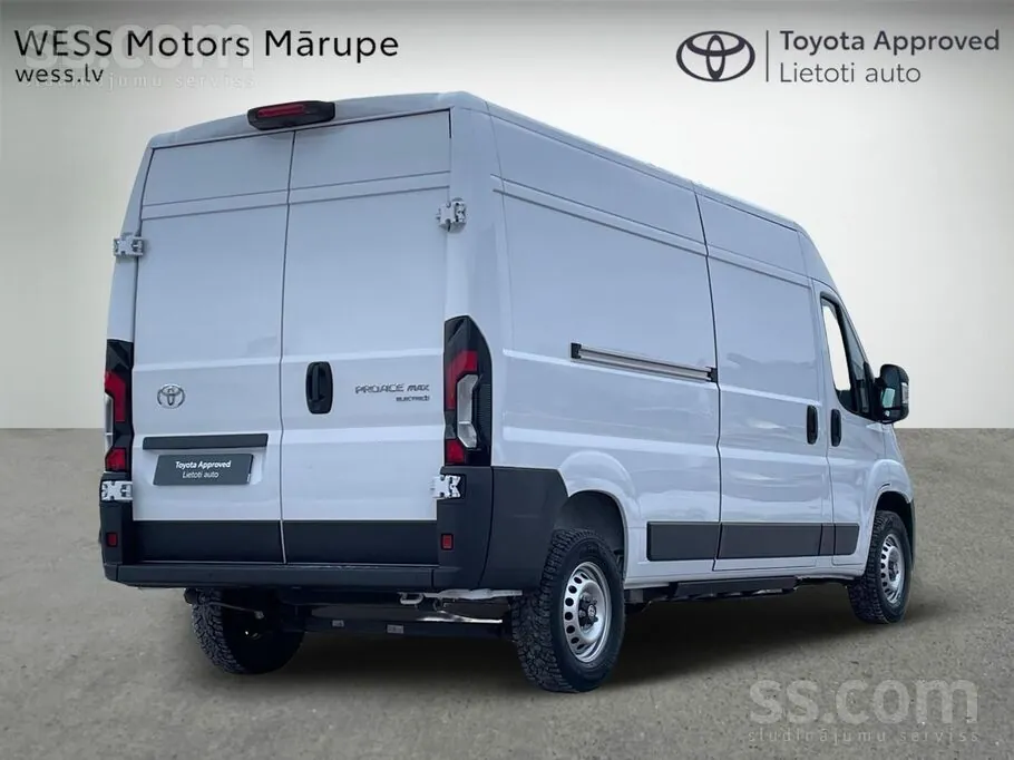 Toyota Proace 2024 photo 2
