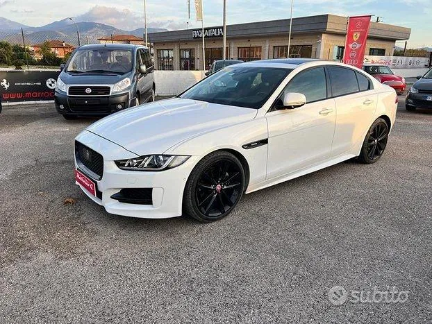 Jaguar Xe 2016 photo 3