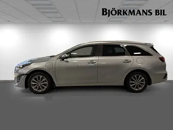 Kia Ceed 2024 photo 4