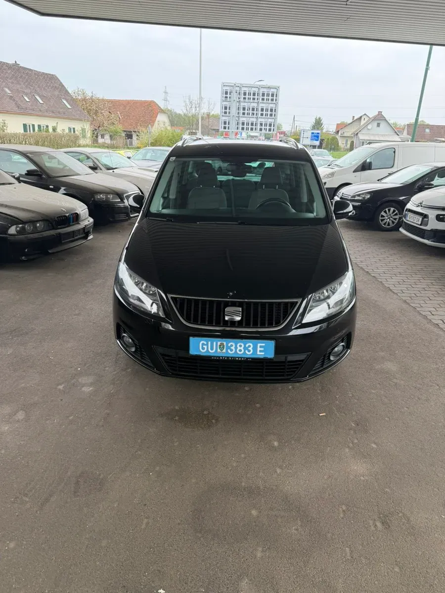Seat Alhambra 2011 photo 2