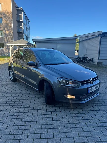 Volkswagen Polo 2011 photo 3
