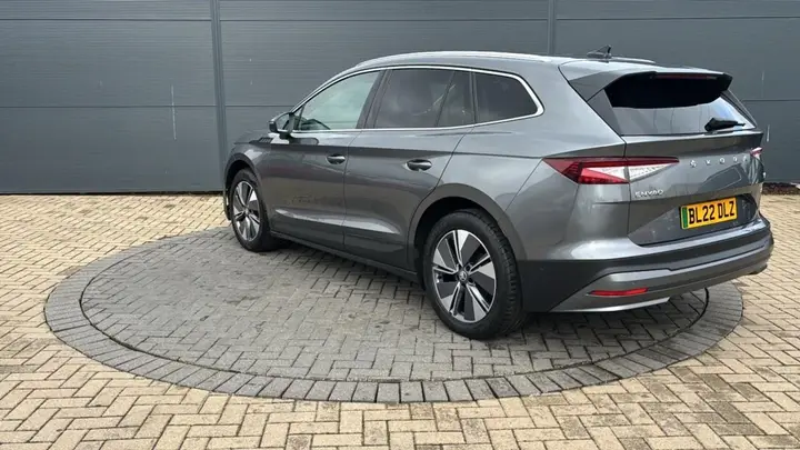 Skoda Enyaq 2022 photo 4