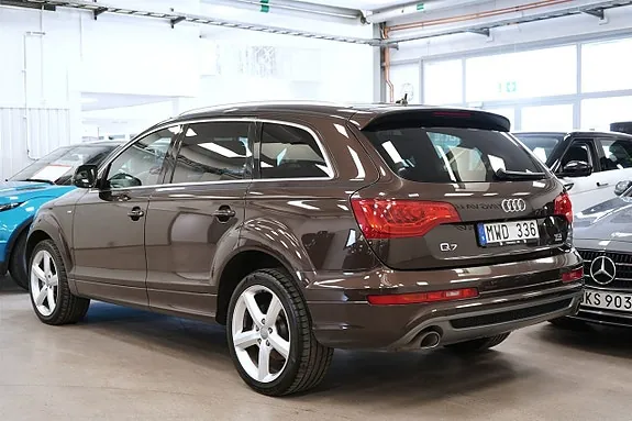Audi Q7 2013 photo 3