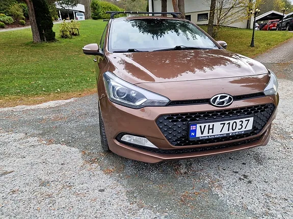 Hyundai I20 2015 photo 2