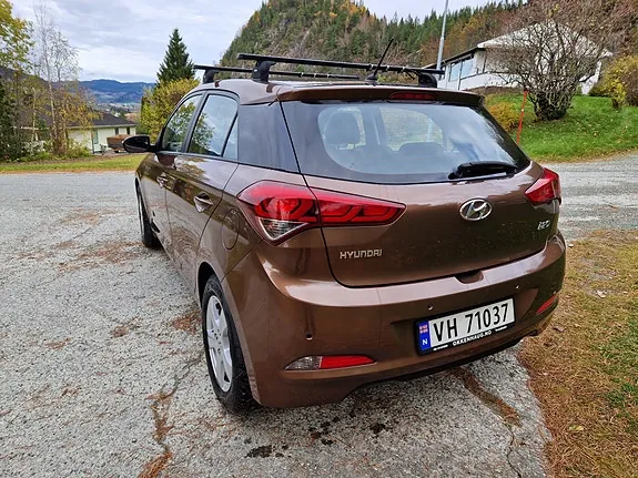 Hyundai I20 2015 photo 4