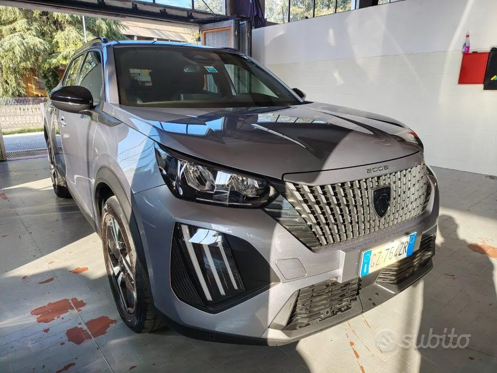 Peugeot 2008 2025 photo 2