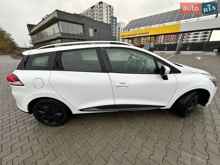 Renault Clio 2014 photo 3
