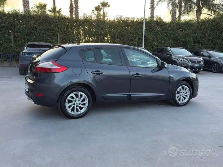 Renault Megane 2014 photo 4