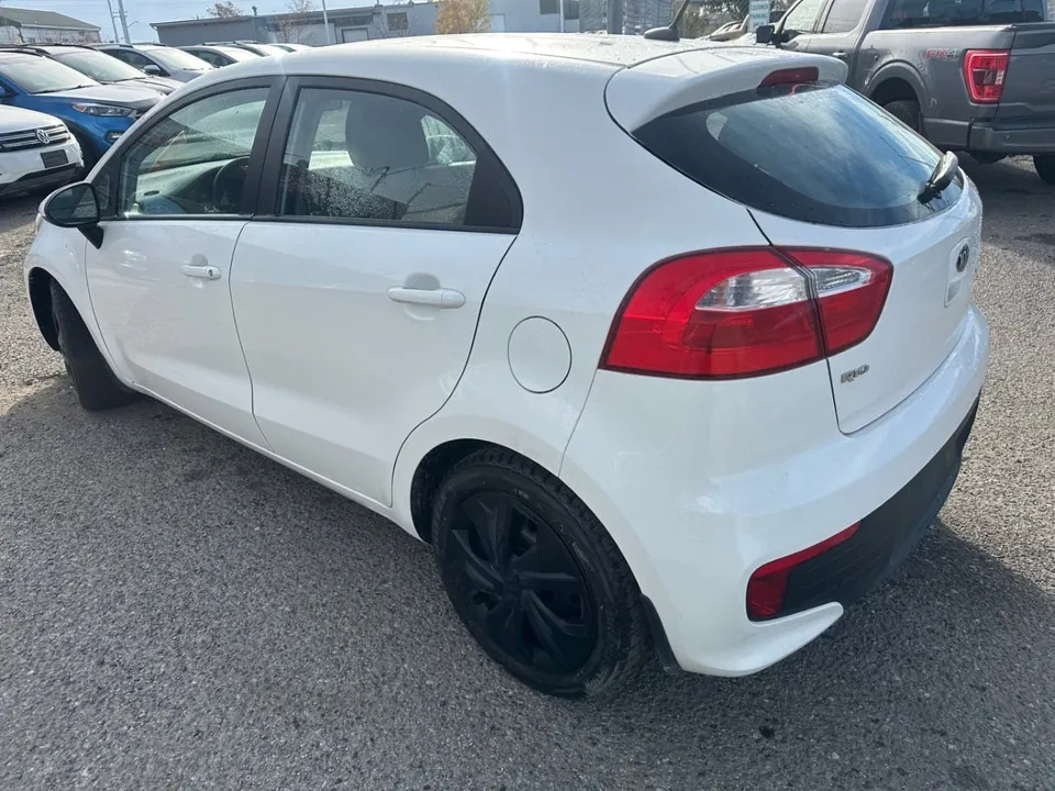Kia Rio 2017 photo 4