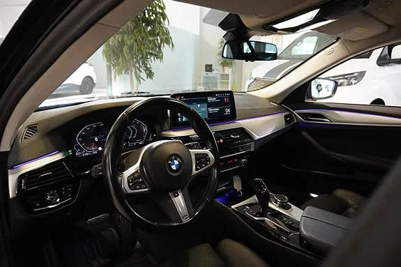 BMW 520D 2023 photo 2