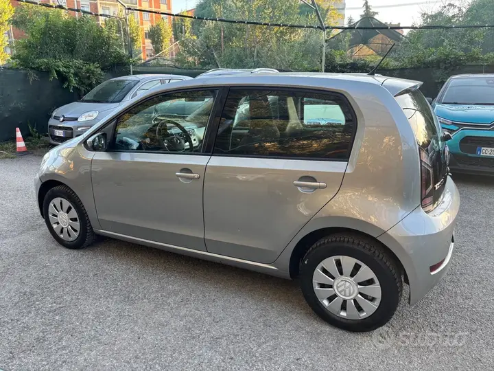 Volkswagen Up 2018 photo 4