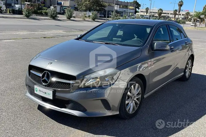 Mercedes-Benz A 180