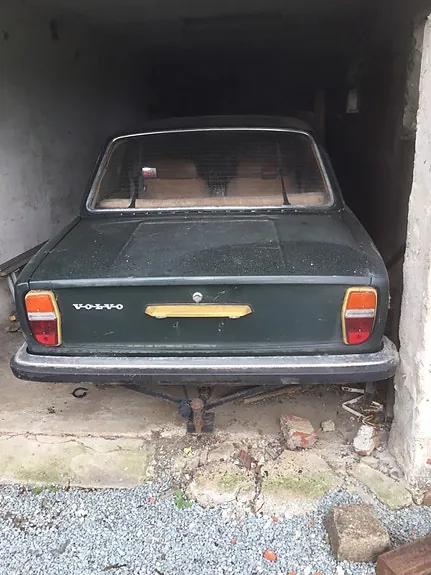Volvo 142