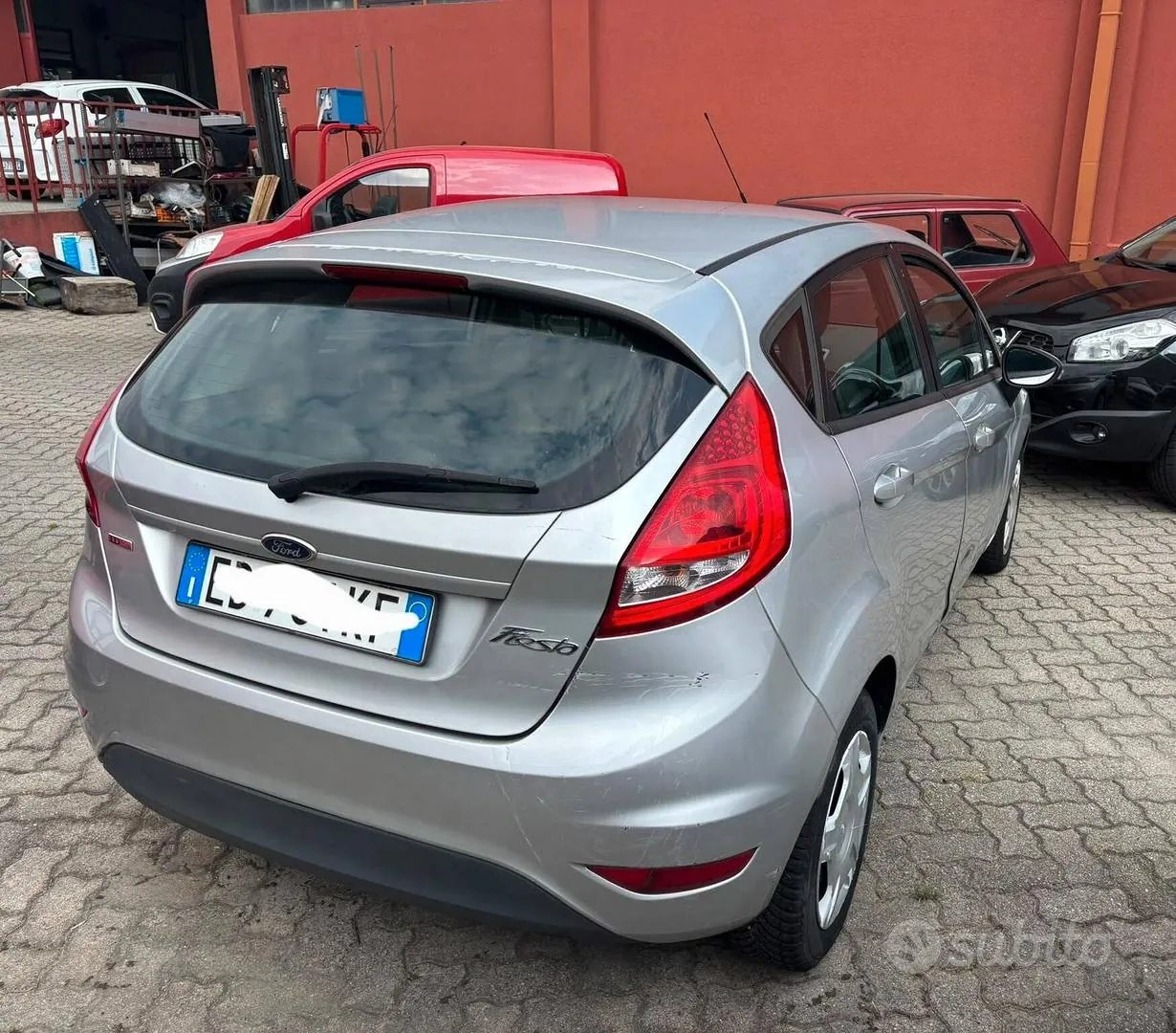 Ford Fiesta 2010 photo 3