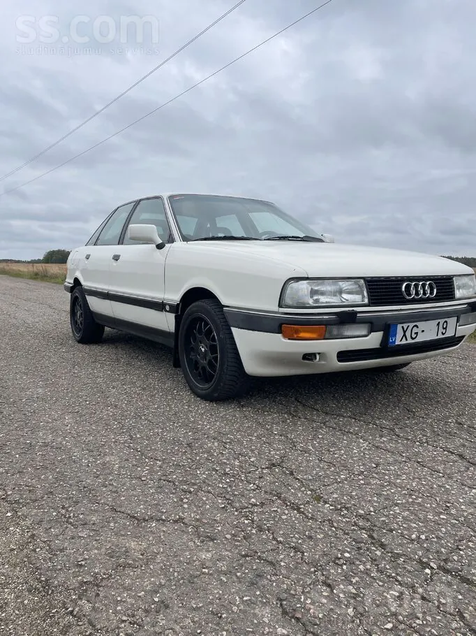 Audi 90 1990 photo 2