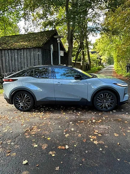 Toyota Chr 2025 photo 3