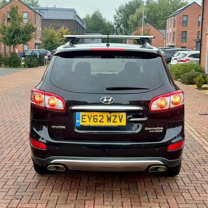 Hyundai Santa Fe 2012 photo 5
