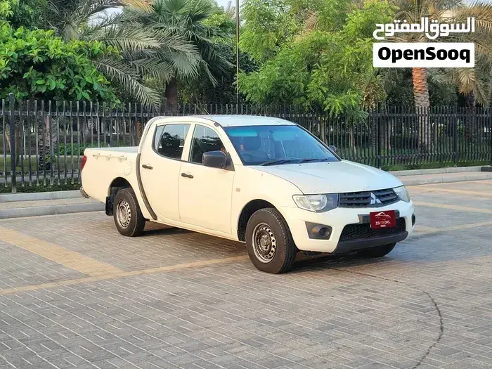 Mitsubishi L200 2012 photo 4