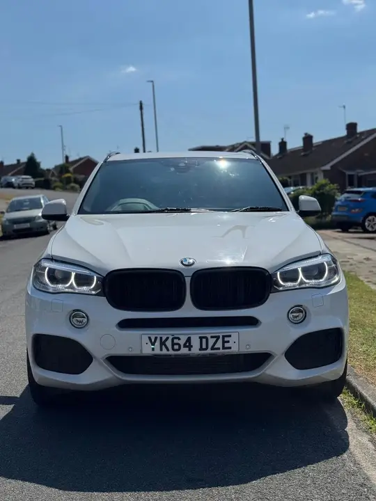 BMW X5 2014 photo 2