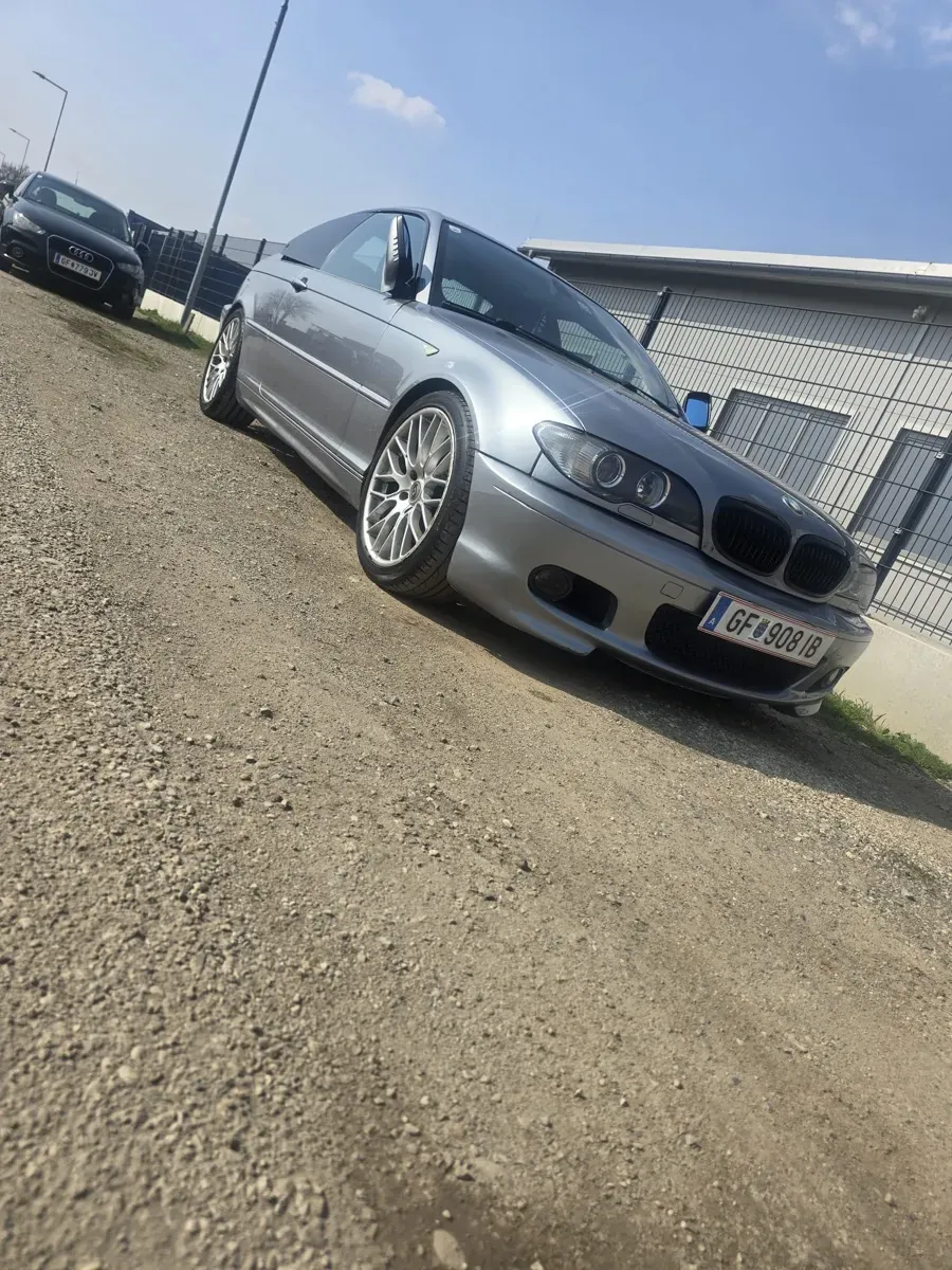 BMW 3 Series 2003 photo 3