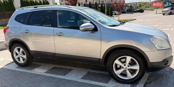 Nissan Qashqai 2008 photo 3