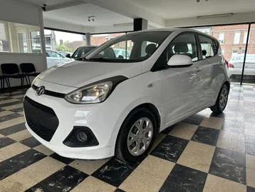 Hyundai I10 2015 photo 2