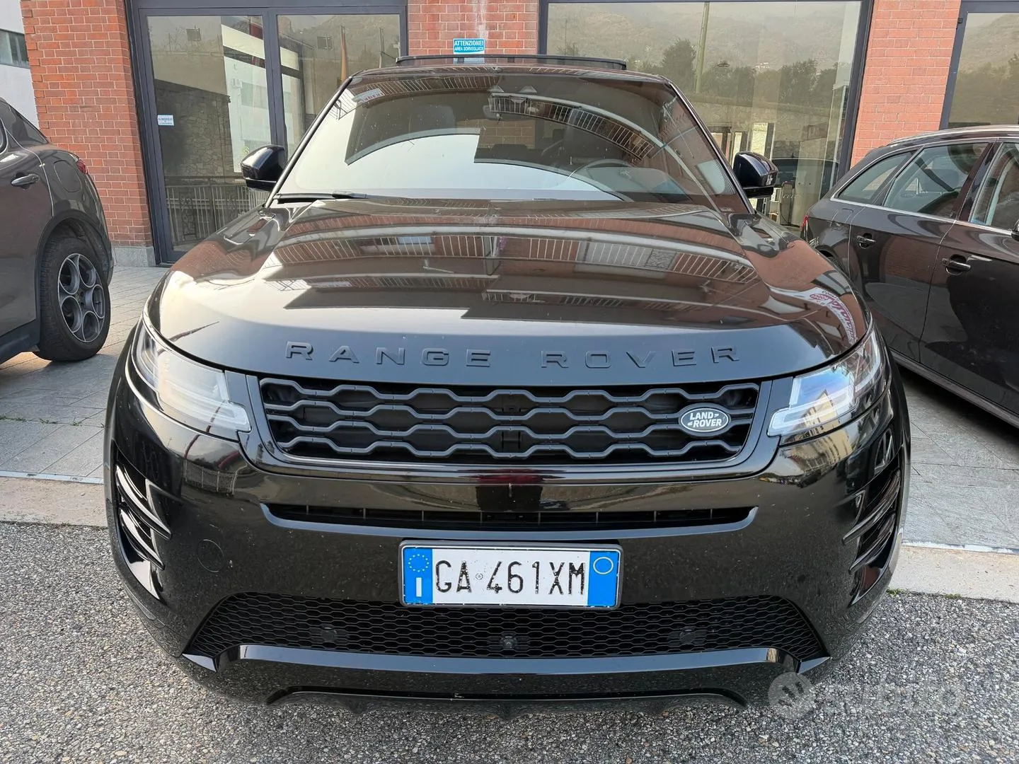 Land Rover Range Rover Evoque 2020 photo 2