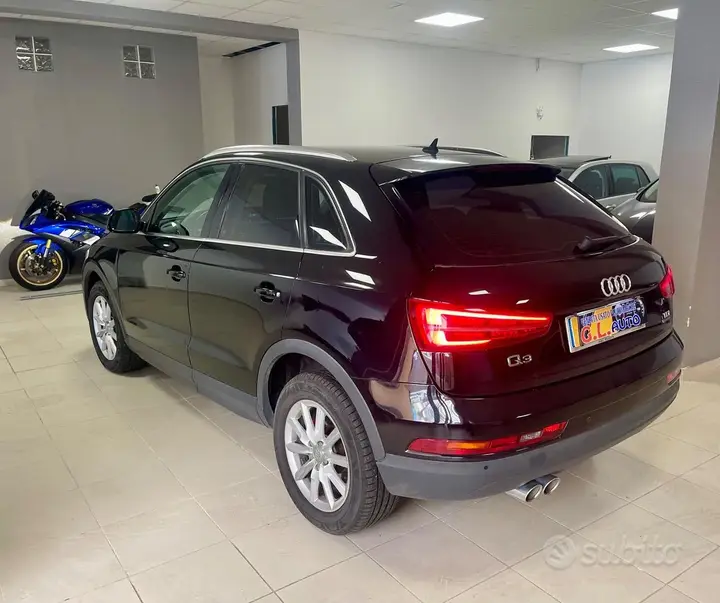 Audi Q3 2016 photo 2