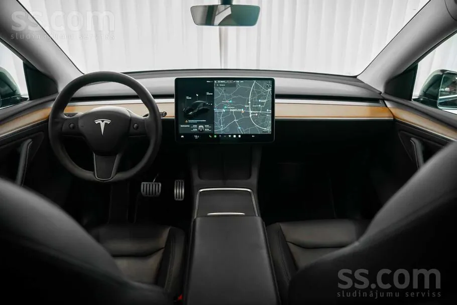 Tesla Model Y 2022 photo 5