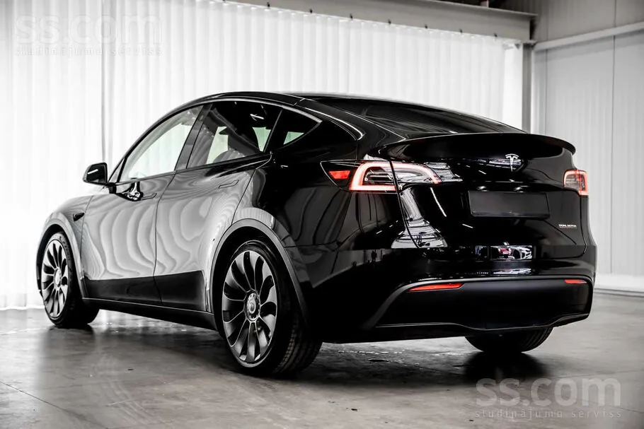 Tesla Model Y 2022 photo 4