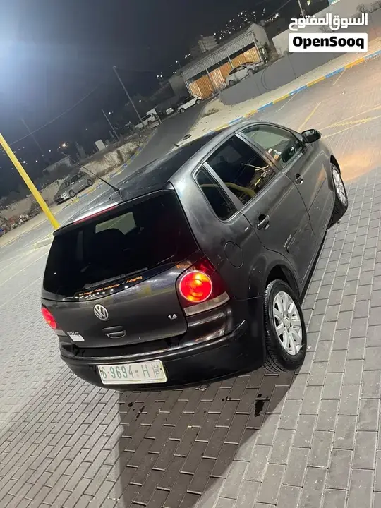 Volkswagen Polo 2009 photo 4
