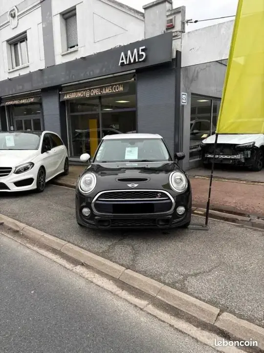 Mini Cooper 2015 photo 2