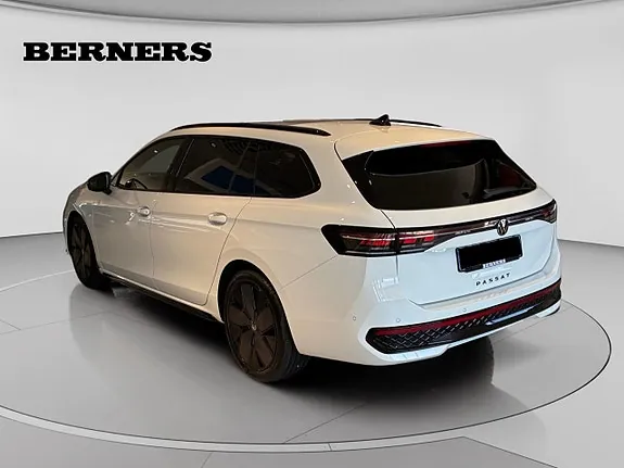 Volkswagen Passat 2027 photo 3