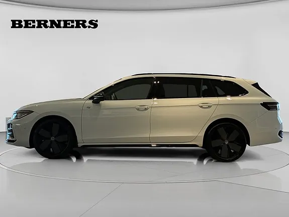 Volkswagen Passat 2027 photo 2