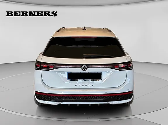 Volkswagen Passat 2027 photo 4