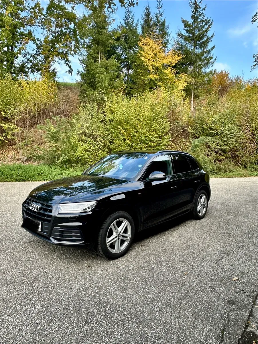 Audi Q5 2017 photo 2