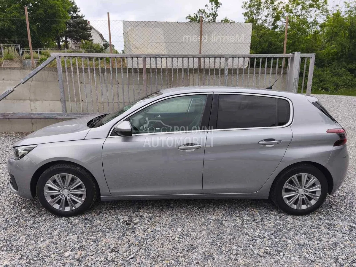 Peugeot 308 2021 photo 4