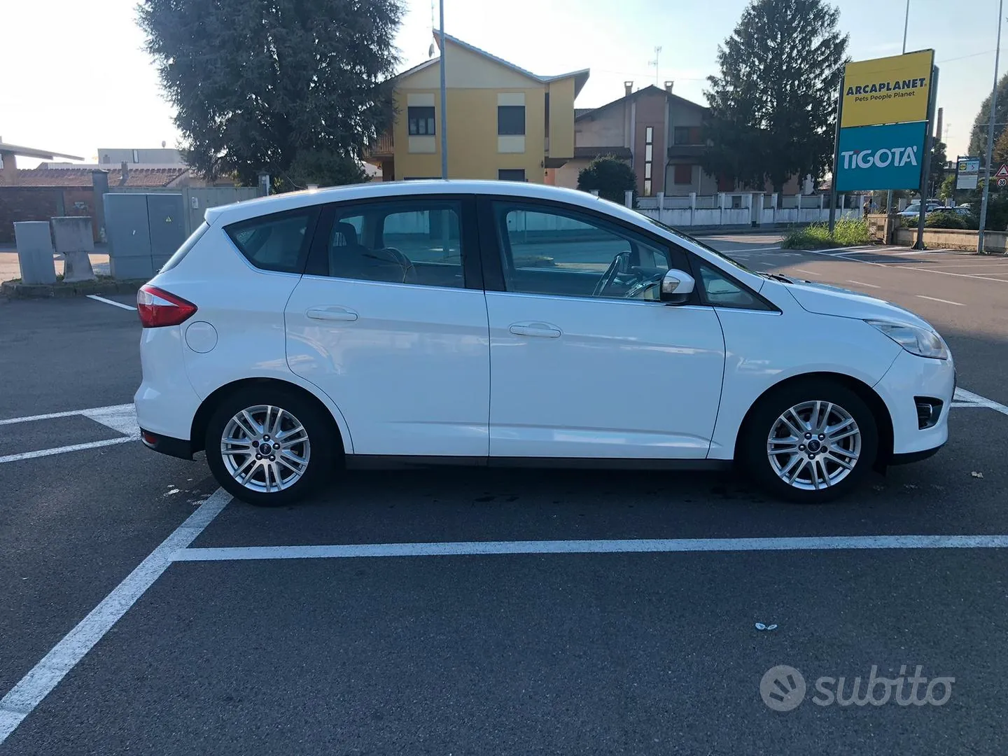 Ford C-Max 2014 photo 3