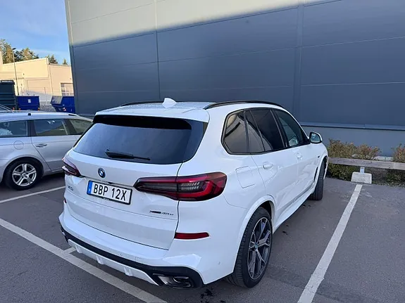 BMW X5 2023 photo 2