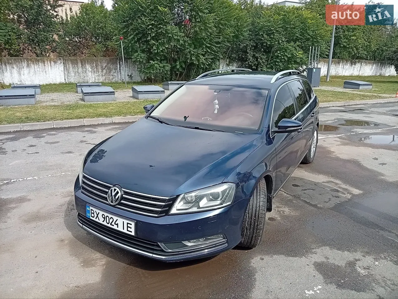 Volkswagen Passat 2011 photo 3
