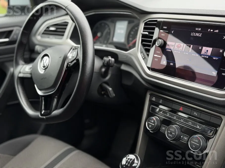 Volkswagen T-Roc 2020 photo 5