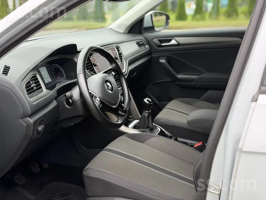 Volkswagen T-Roc 2020 photo 4