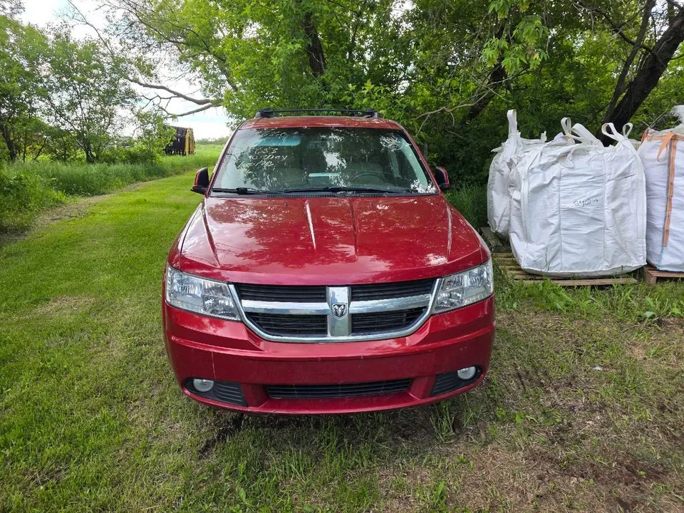 Dodge Journey 2009 photo 2