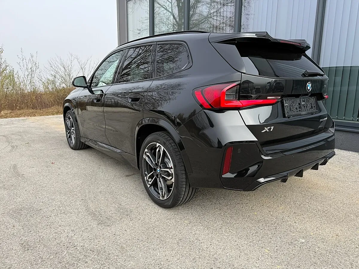 BMW X1 2025 photo 3